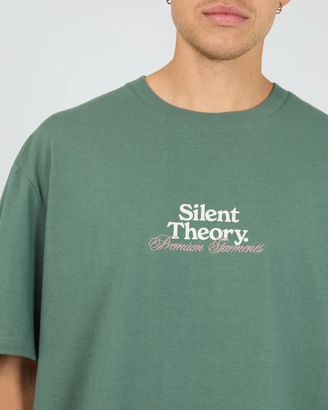 Silent Theory Critical Tee | Green