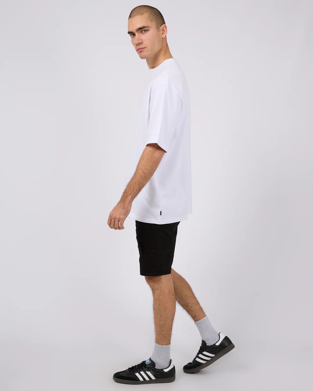 Silent Theory Soho Short Trashed Black