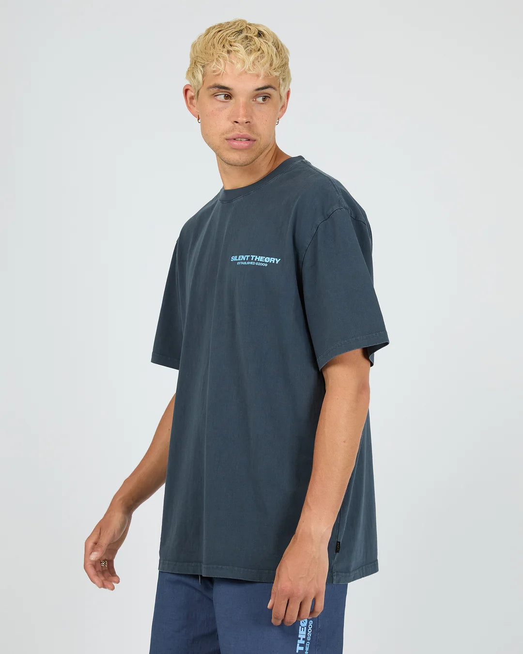 Silent Theory Essential Tee | Ink