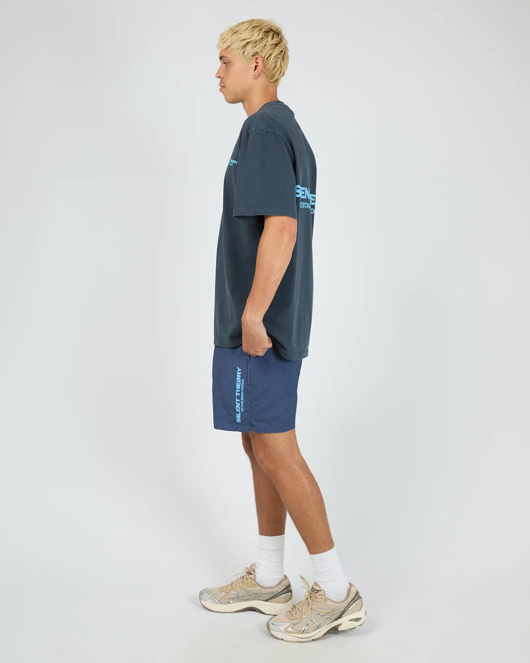 Silent Theory Essential Tee | Ink