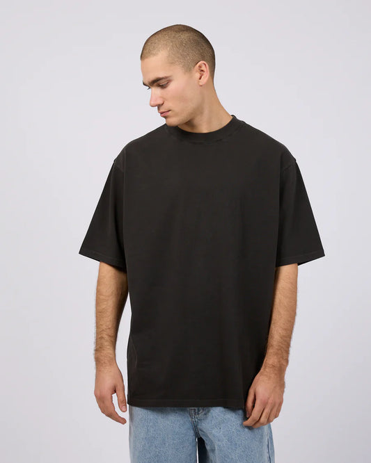 SILENT THEORY HEAVY WEIGHT TEE WASHED BLACK