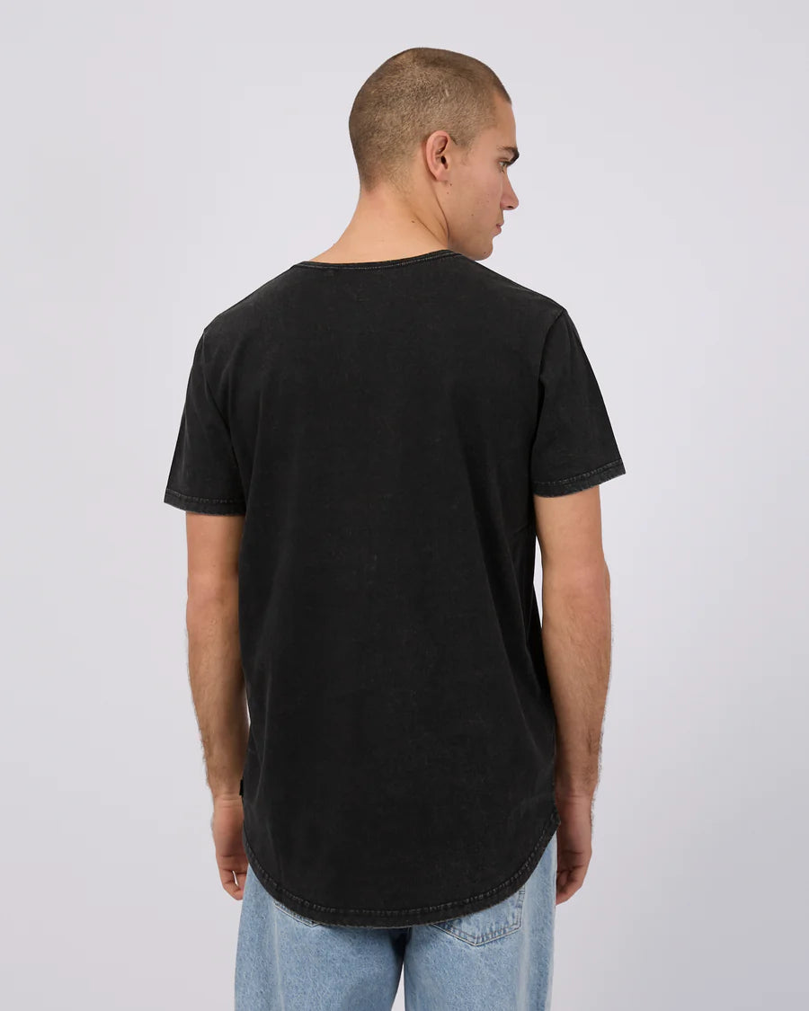 SILENT THEORY TAIL TEE WASHED BLACK