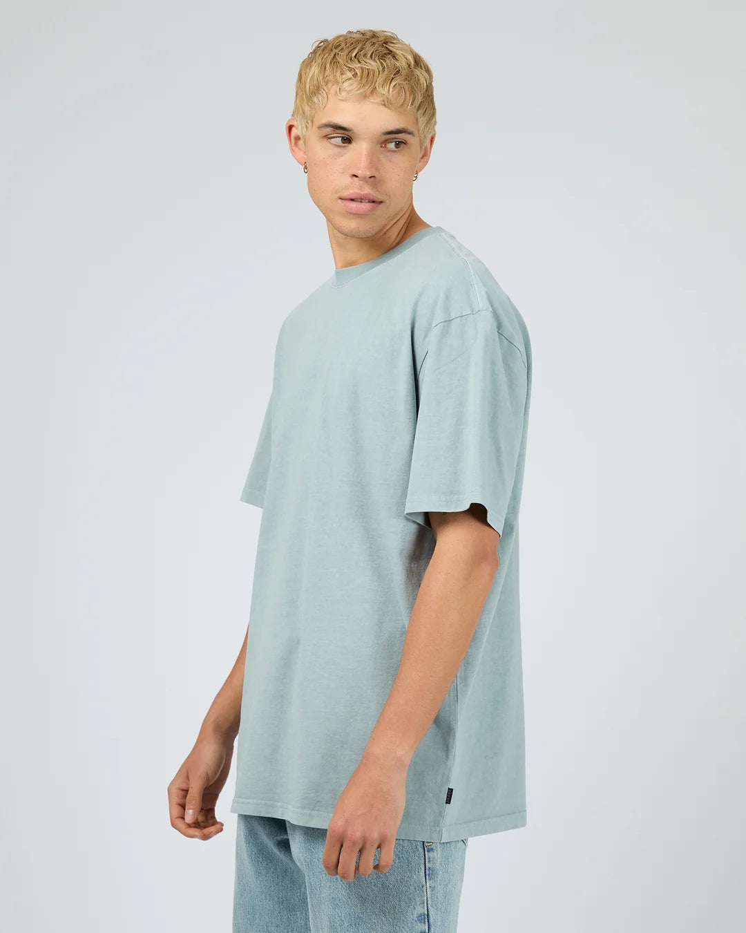 Silent Theory Essential Fit Tee | Surf Spray