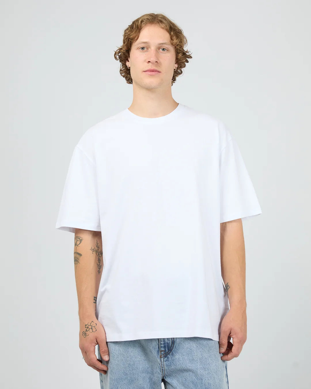 Silent Theory Essential Fit Tee | White