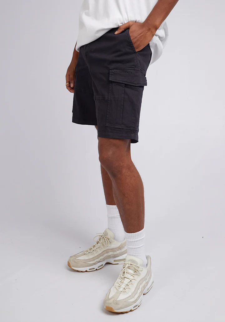 ST GOLIATH ESSENTIAL CARGO SHORT WASHED BLACK