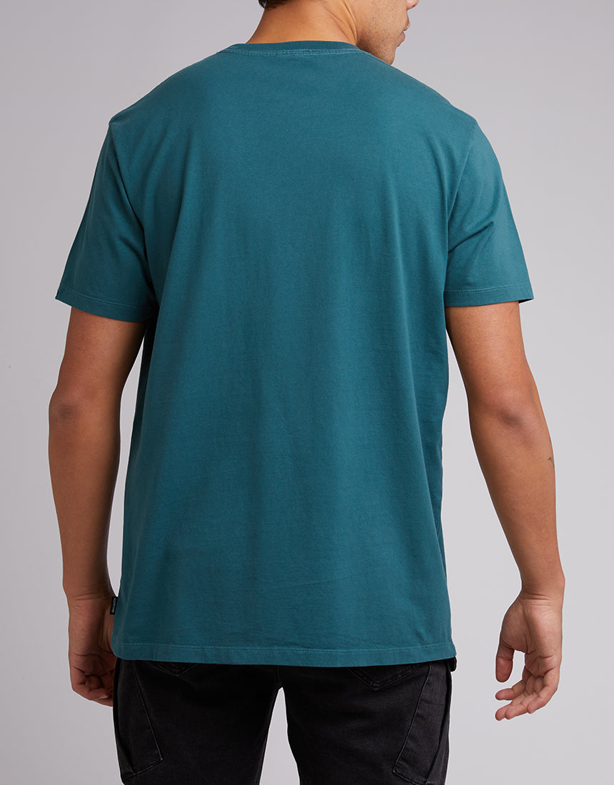 ST GOLIATH PITCH TEE BOTTLE GREEN