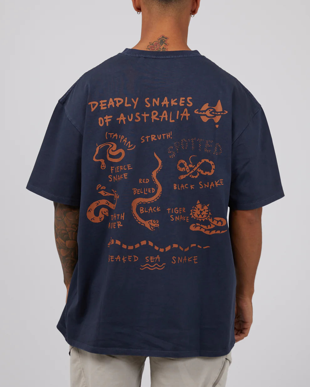 ST GOLIATH DEADLY TEE NAVY