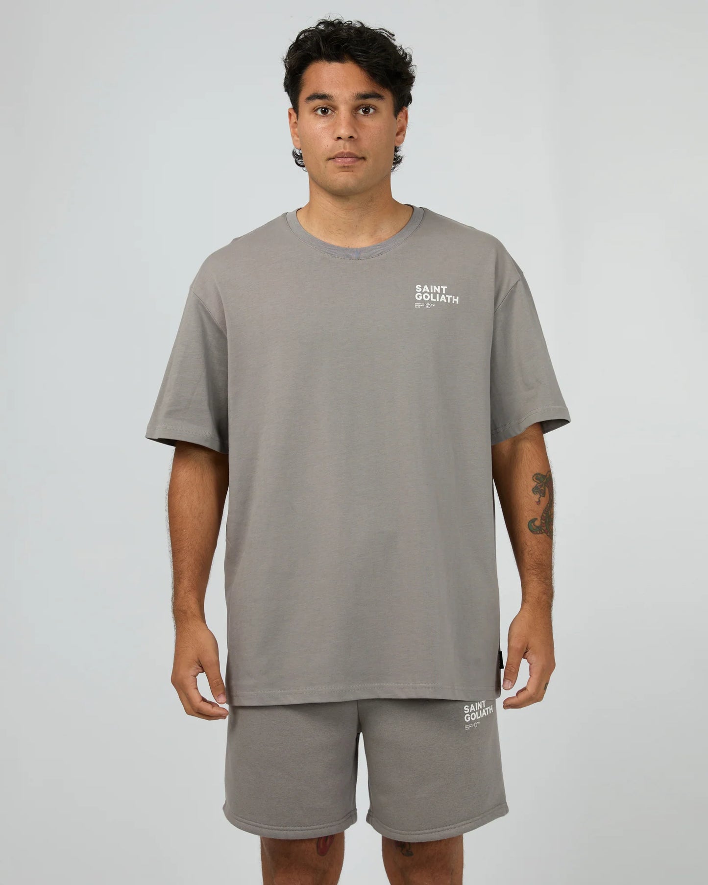 ST GOLIATH KINETIC TEE SMOKE