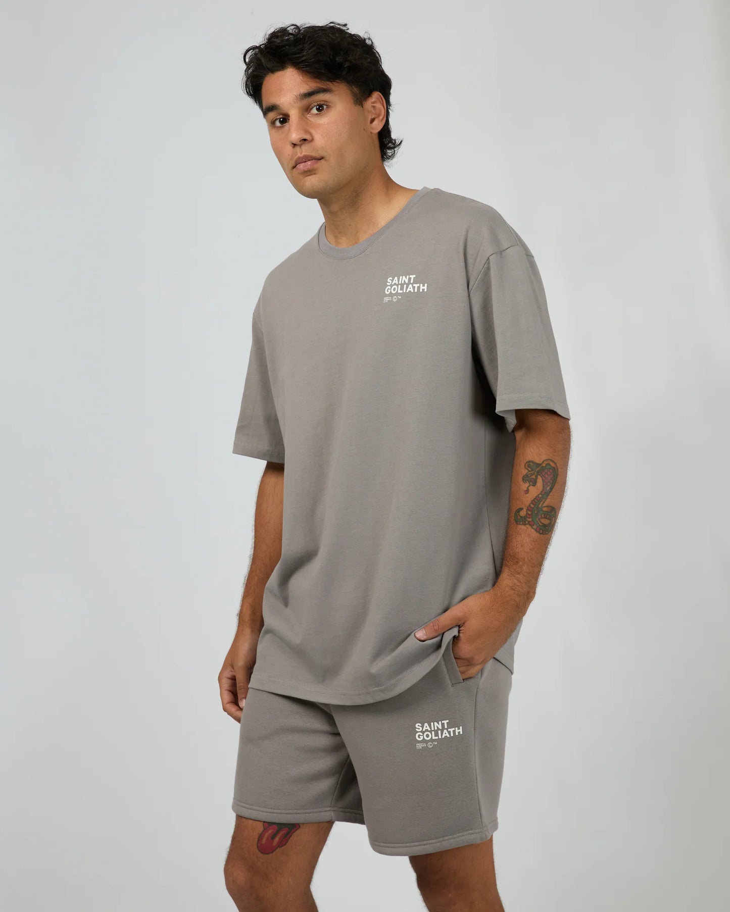 ST GOLIATH KINETIC TEE SMOKE