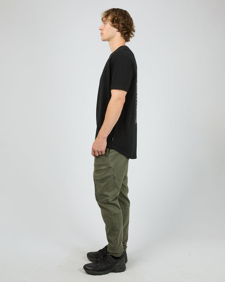 St Goliath Overlapped Tee | Black
