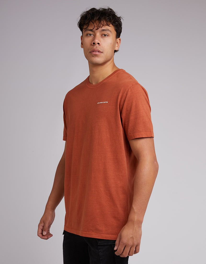 ST GOLIATH ESSENTIAL TEE CLAY