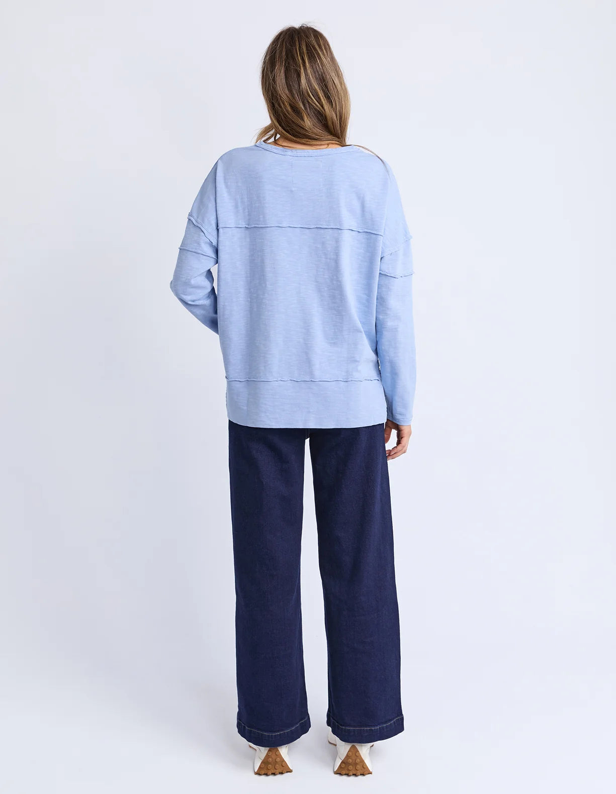 Foxwood Jayne Throw On Top | Light Blue