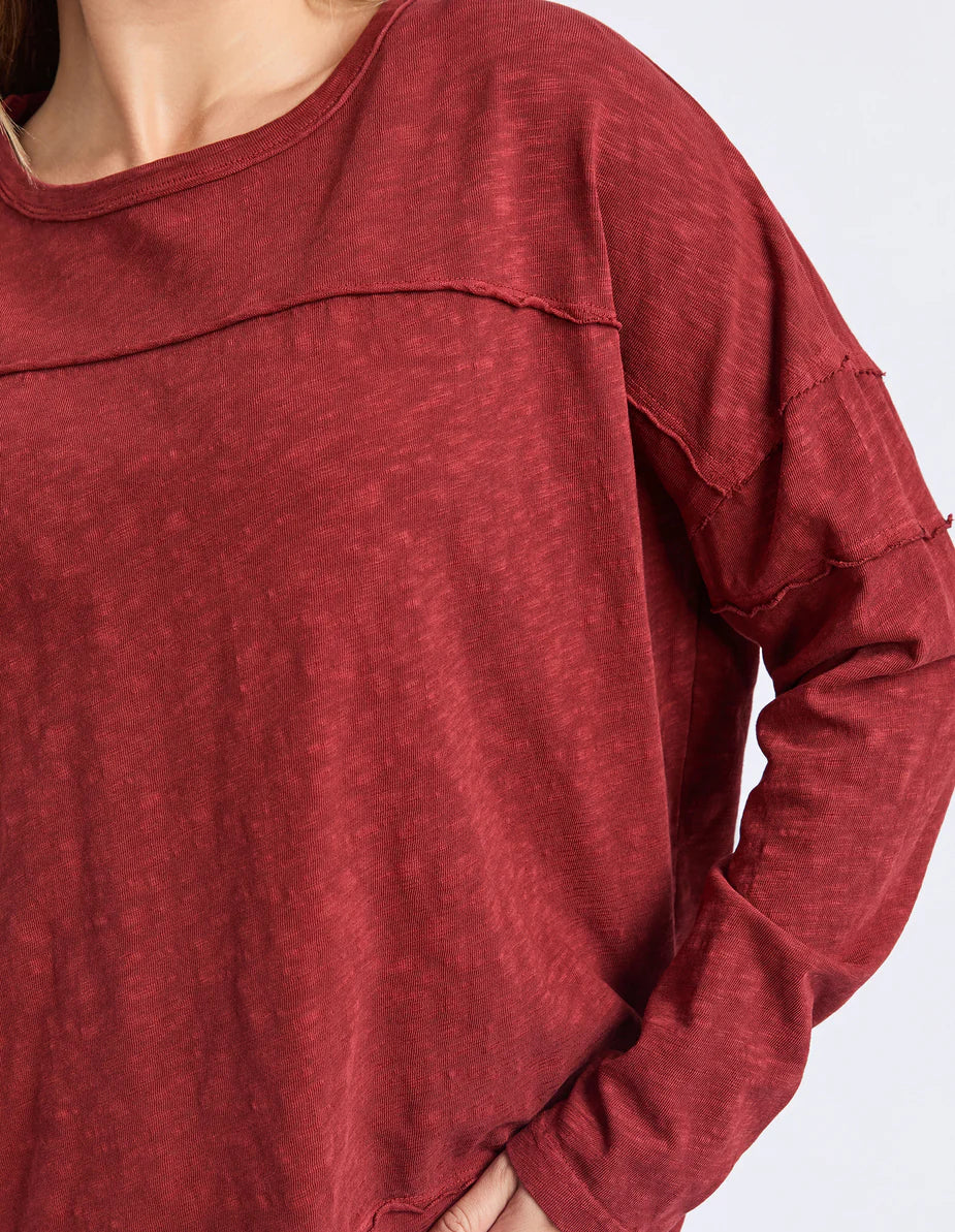 Foxwood Jayne Throw On Top | Russet Brown