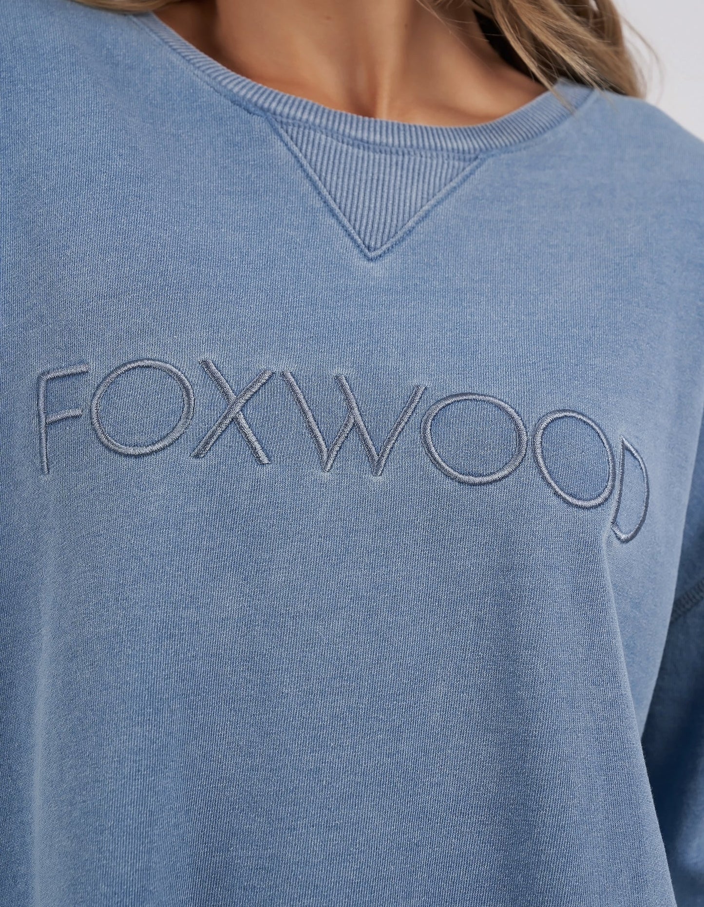 FOXWOOD WASHED SIMPLIFIED CREW BLUE