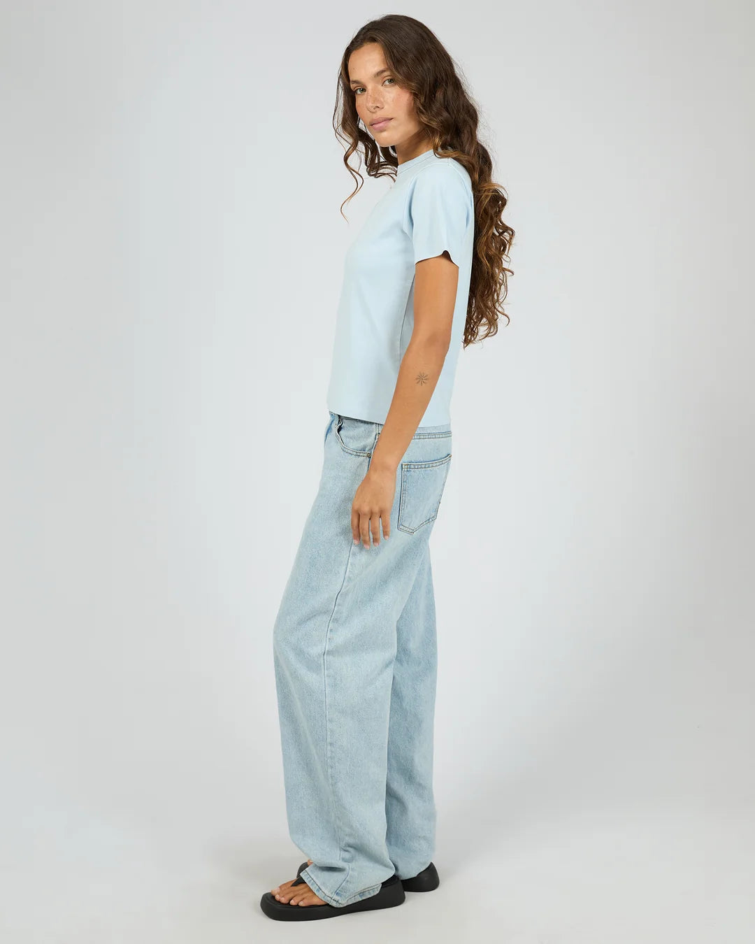 Silent Theory Regular Tee | Light Blue