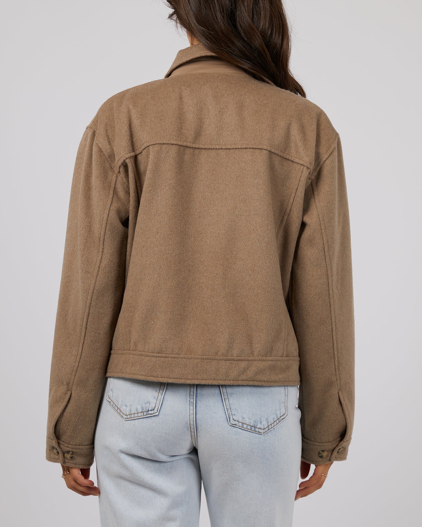 ALL ABOUT EVE MAHINA CROPPED SHACKET OAT