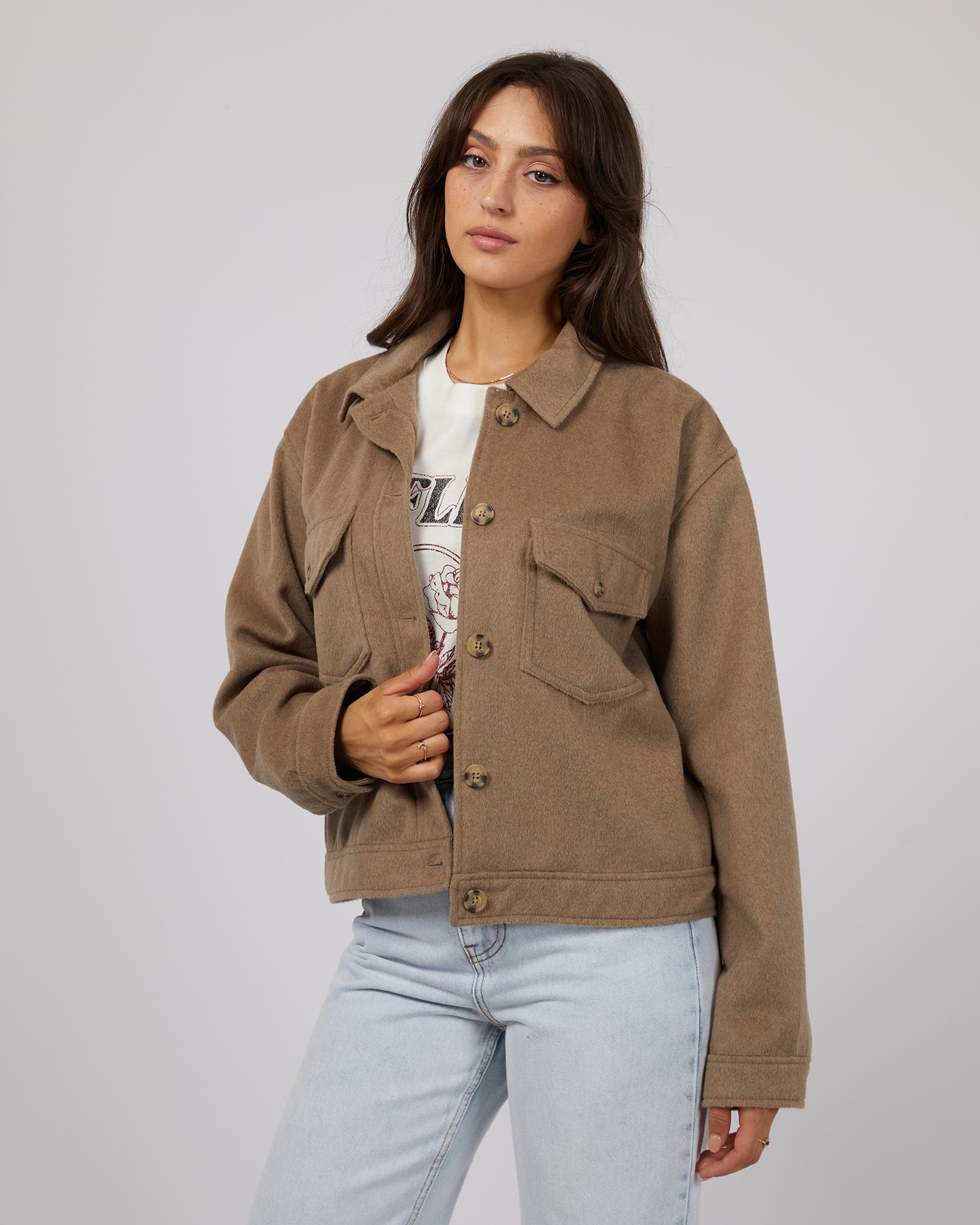 ALL ABOUT EVE MAHINA CROPPED SHACKET OAT