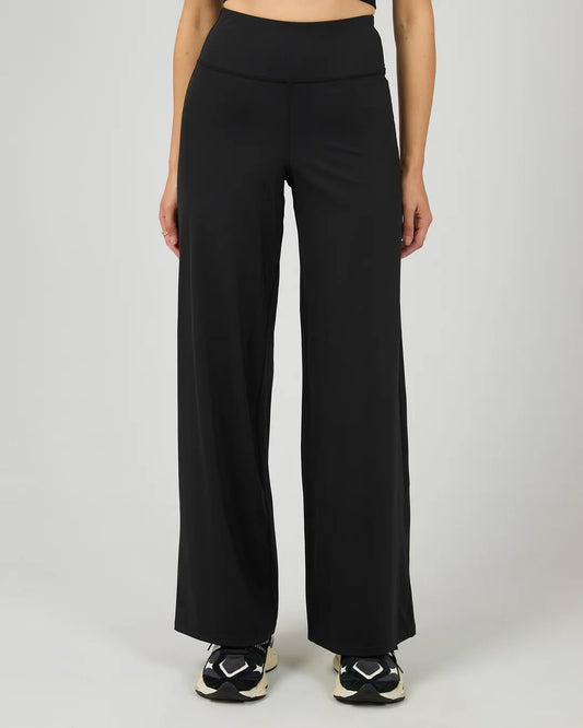 All About Eve Active Studio Wide Leg Pant | Black