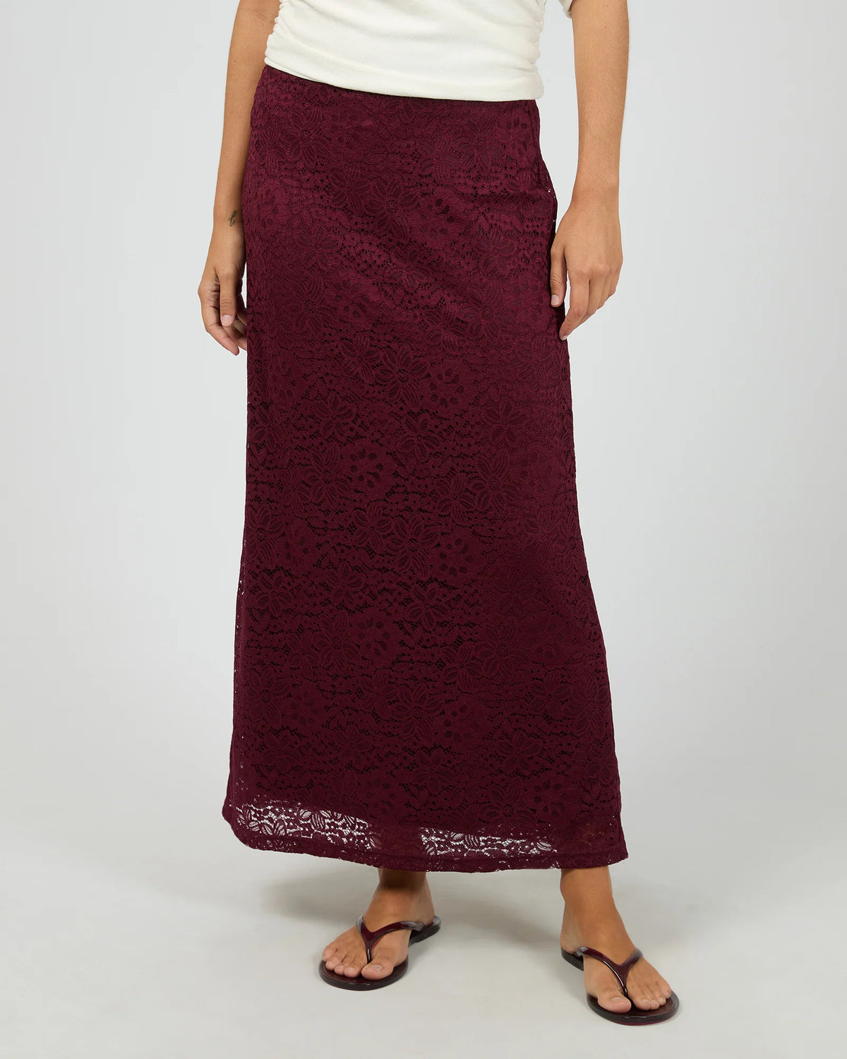 All About Eve Zea Lace Maxi Skirt | Wine
