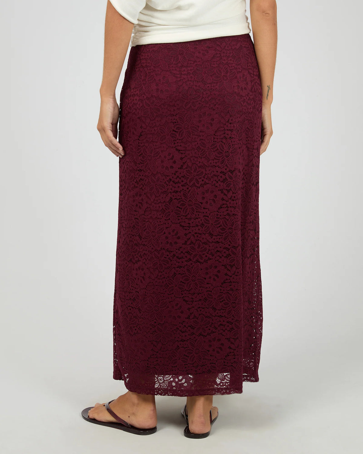 All About Eve Zea Lace Maxi Skirt | Wine