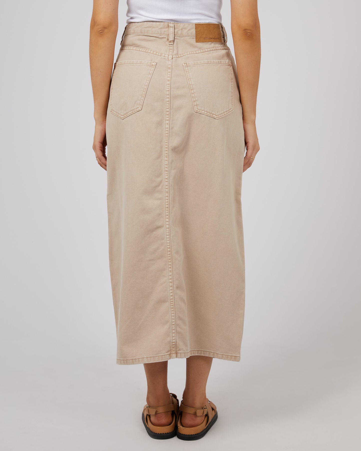 ALL ABOUT EVE PIA MAXI SKIRT BEIGE