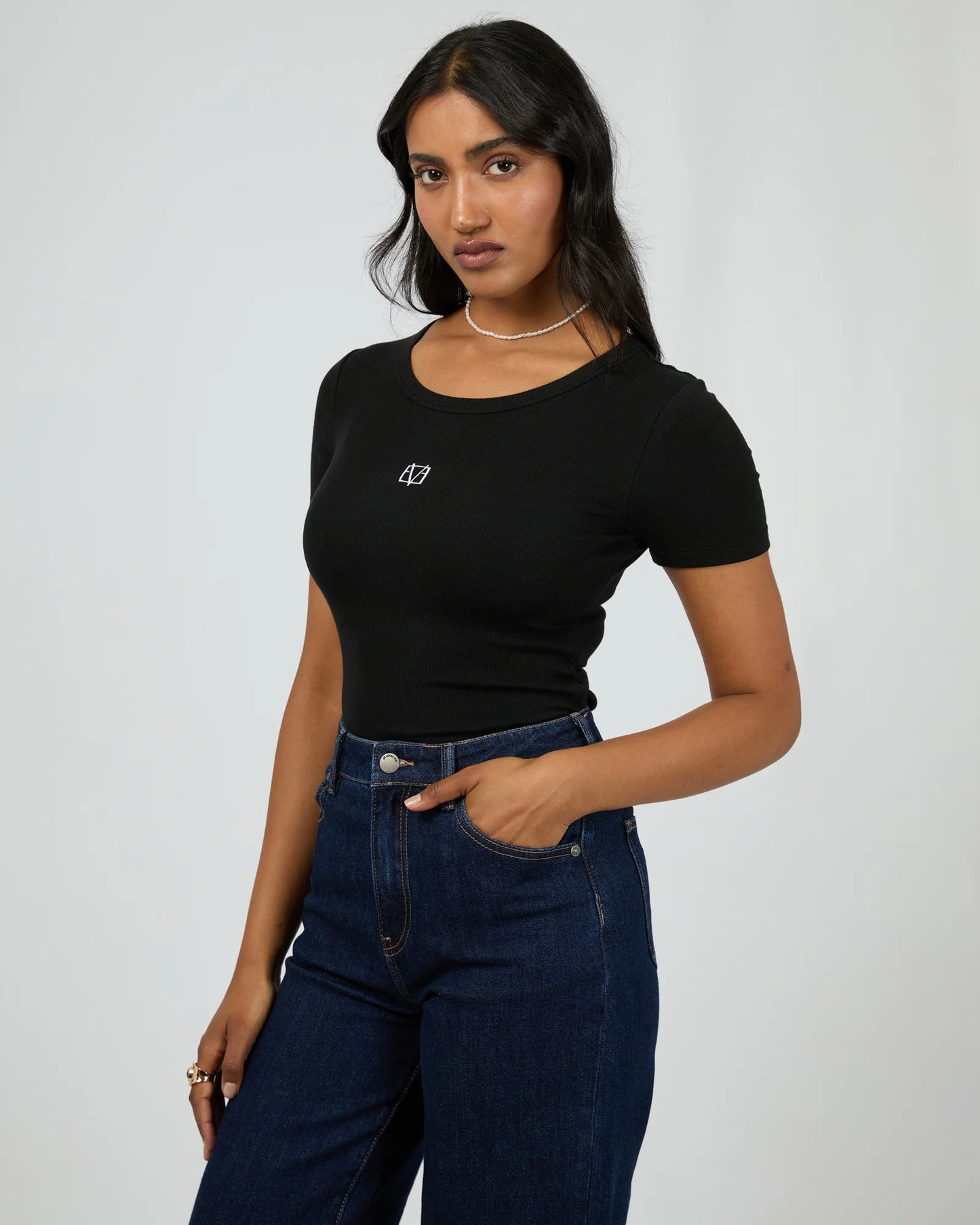 ALL ABOUT EVE ICON TEE BLACK