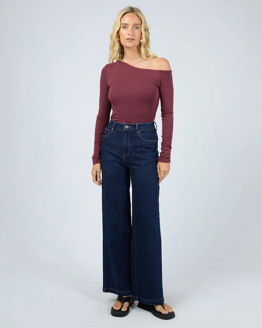 All About Eve Kylie Off Shoulder Long Sleeve Top | Burgundy