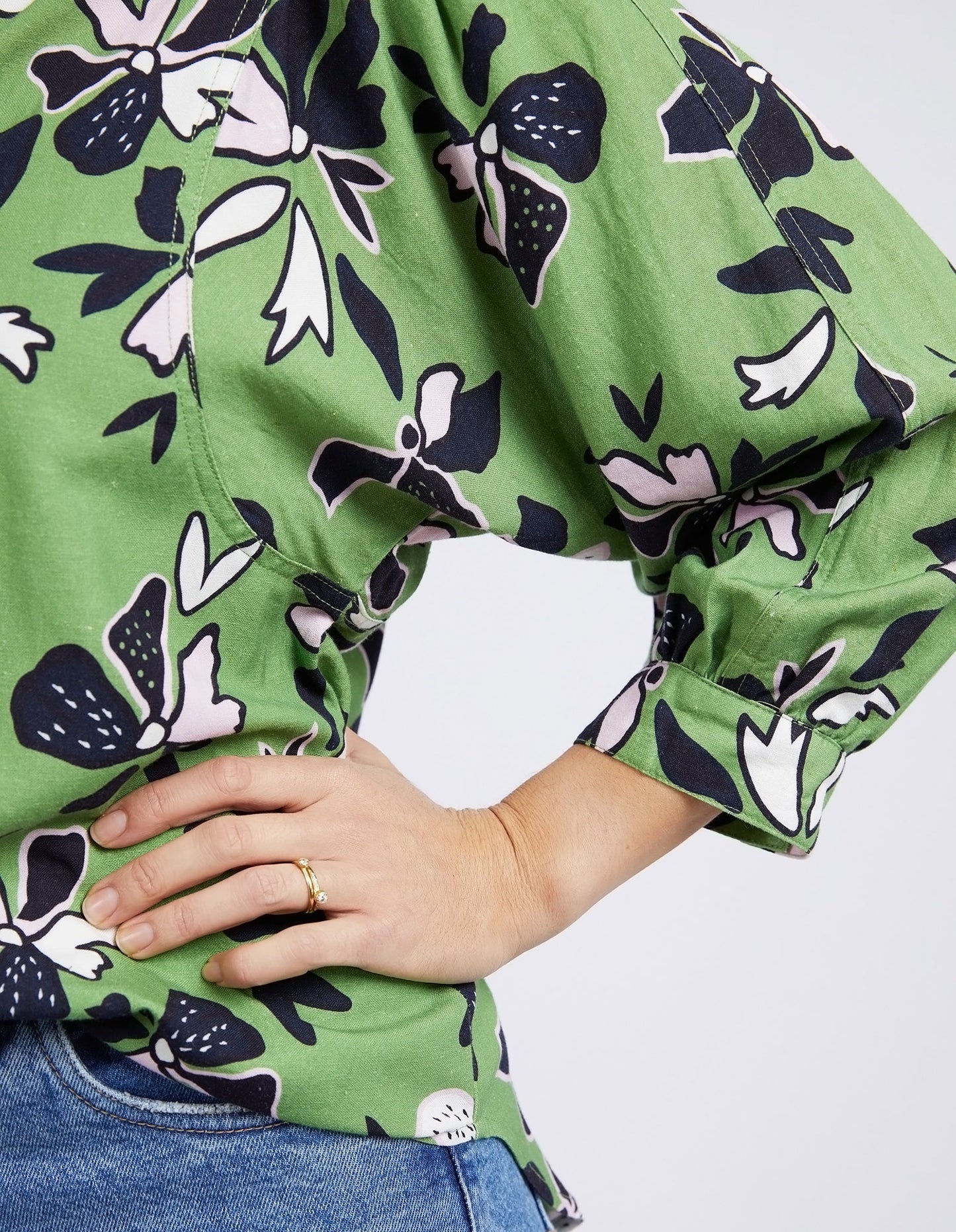 ELM IDYLL FLORAL SHIRT JUNGLE GREEN FLORAL