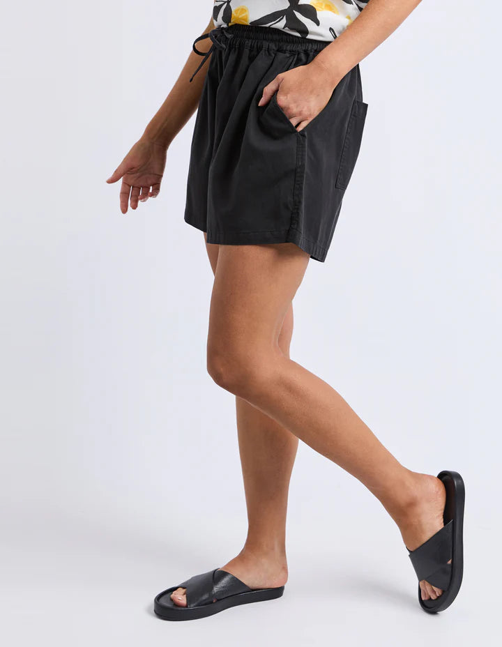 Elm Lucinda Short | Black