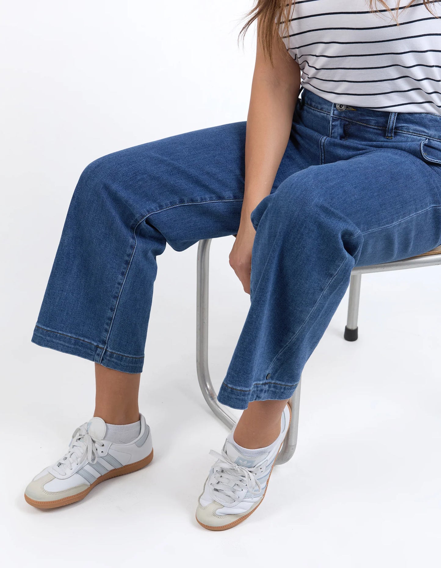 Elm Izzy Wide Leg Jean | Dark Blue Wash