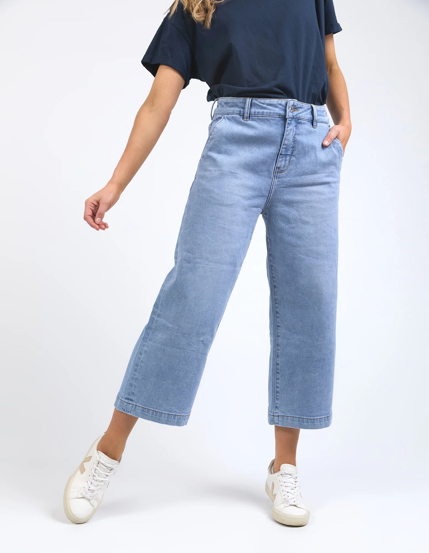 Elm Sidney Cropped Wide Leg Jean Light Blue