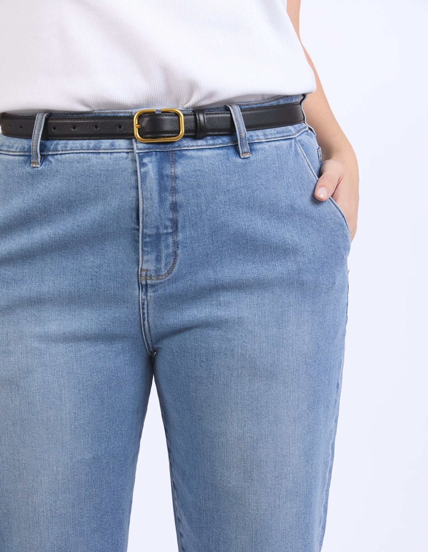 Elm Sidney Cropped Wide Leg Jean Light Blue