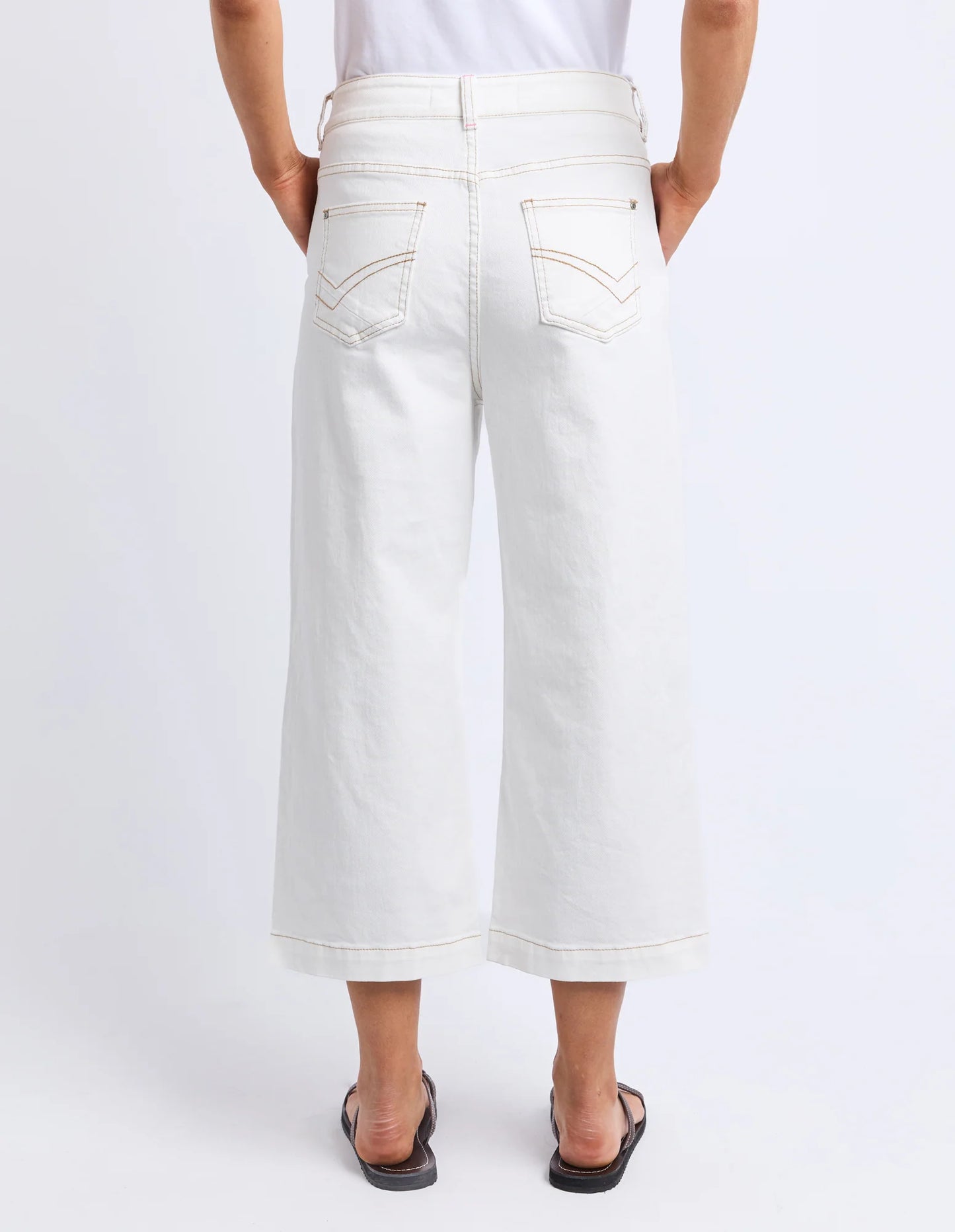 Elm Sidney Cropped Wide Leg Jean White