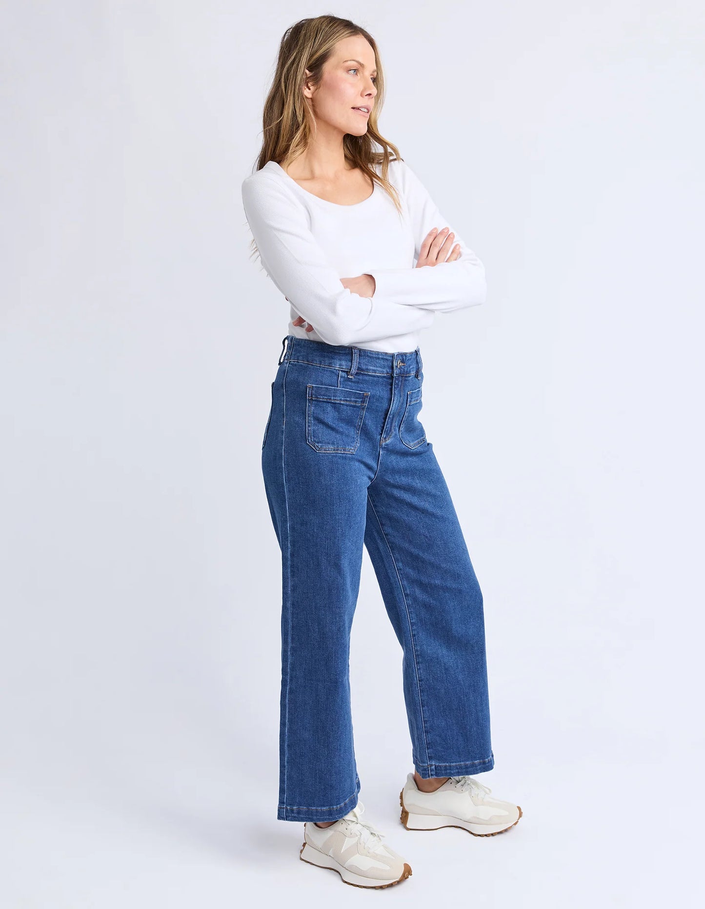 Elm Alyssa Front Pocket Jean | Mid Blue Wash