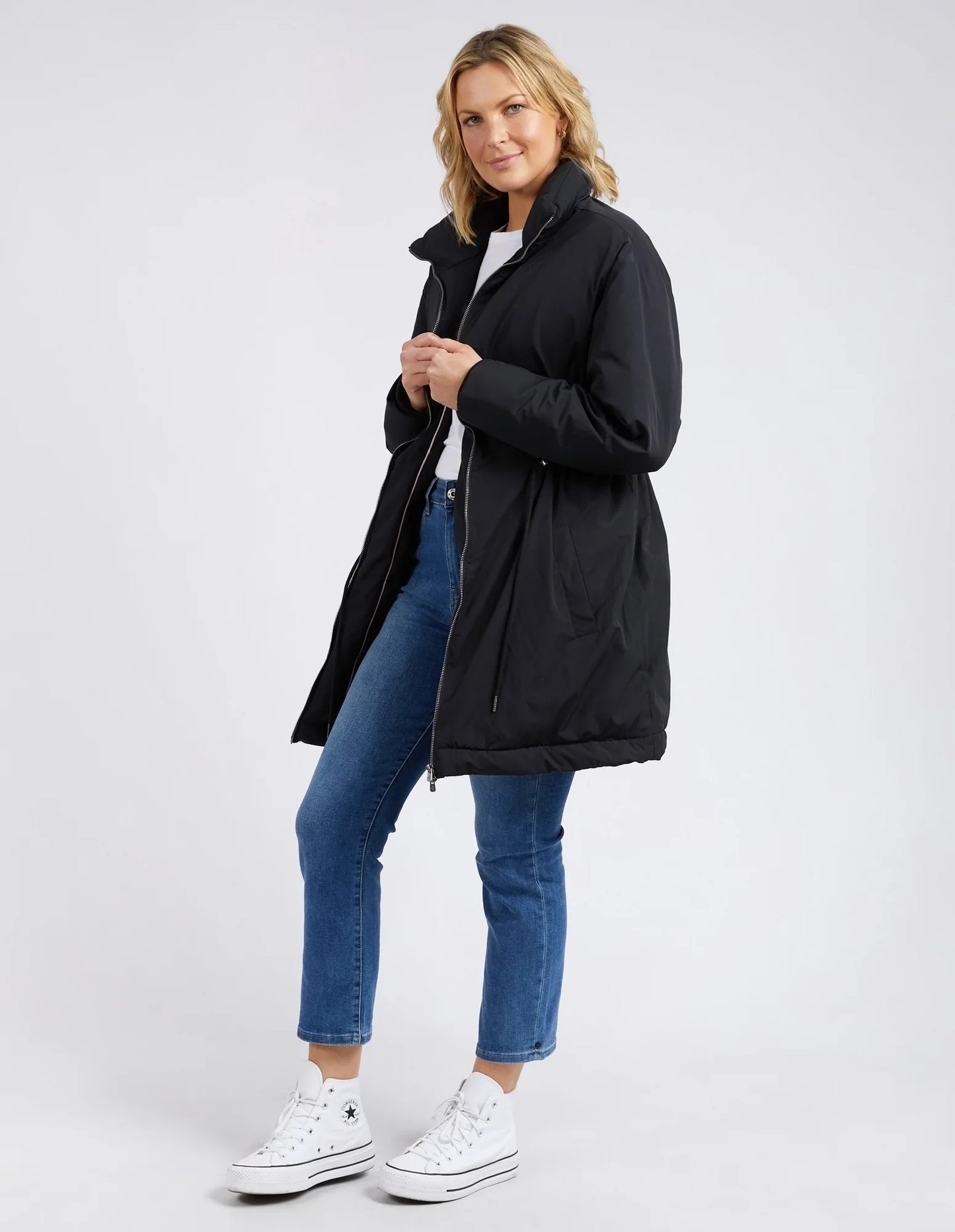 ELM PHOEBE PUFFER JACKET BLACK