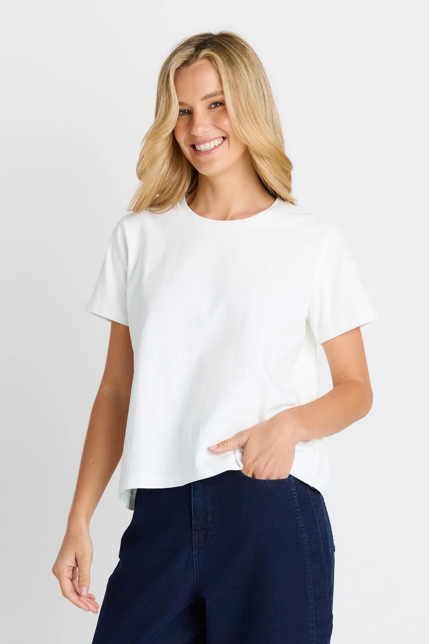 Betty Basics Base Tee | White