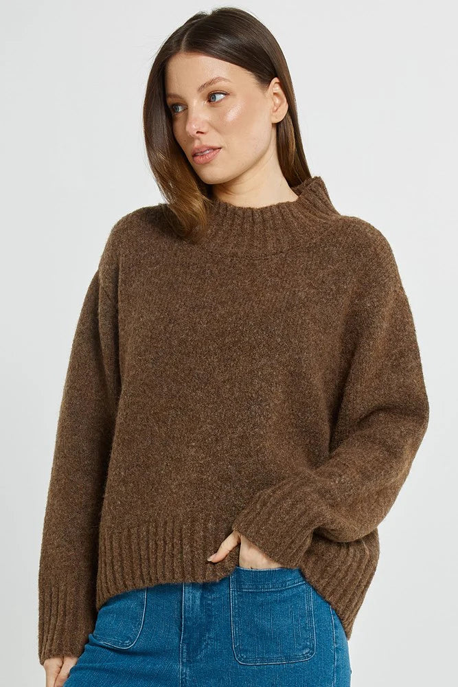Betty Basics Lola Knit Jumper | Chocolate Brown