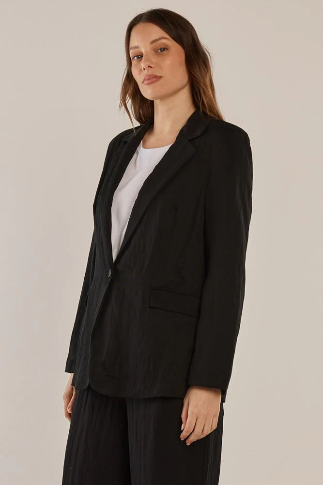 Betty Basics Sutton Blazer | Black