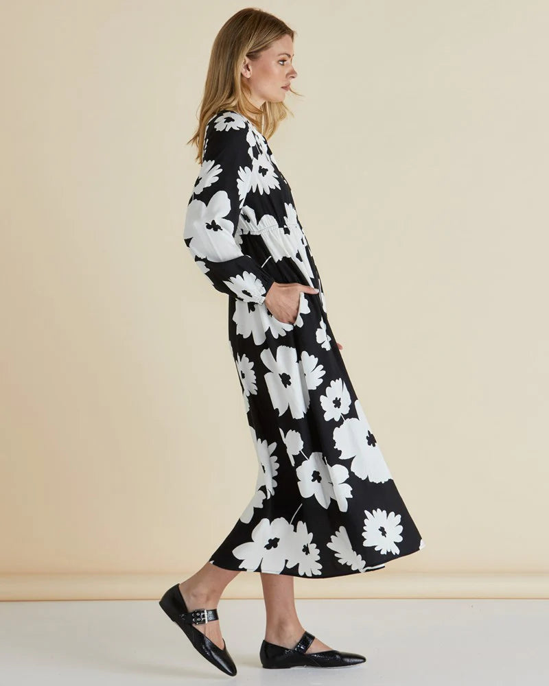 BETTY BASICS ARIES DRESS MONOCHROME FLORAL