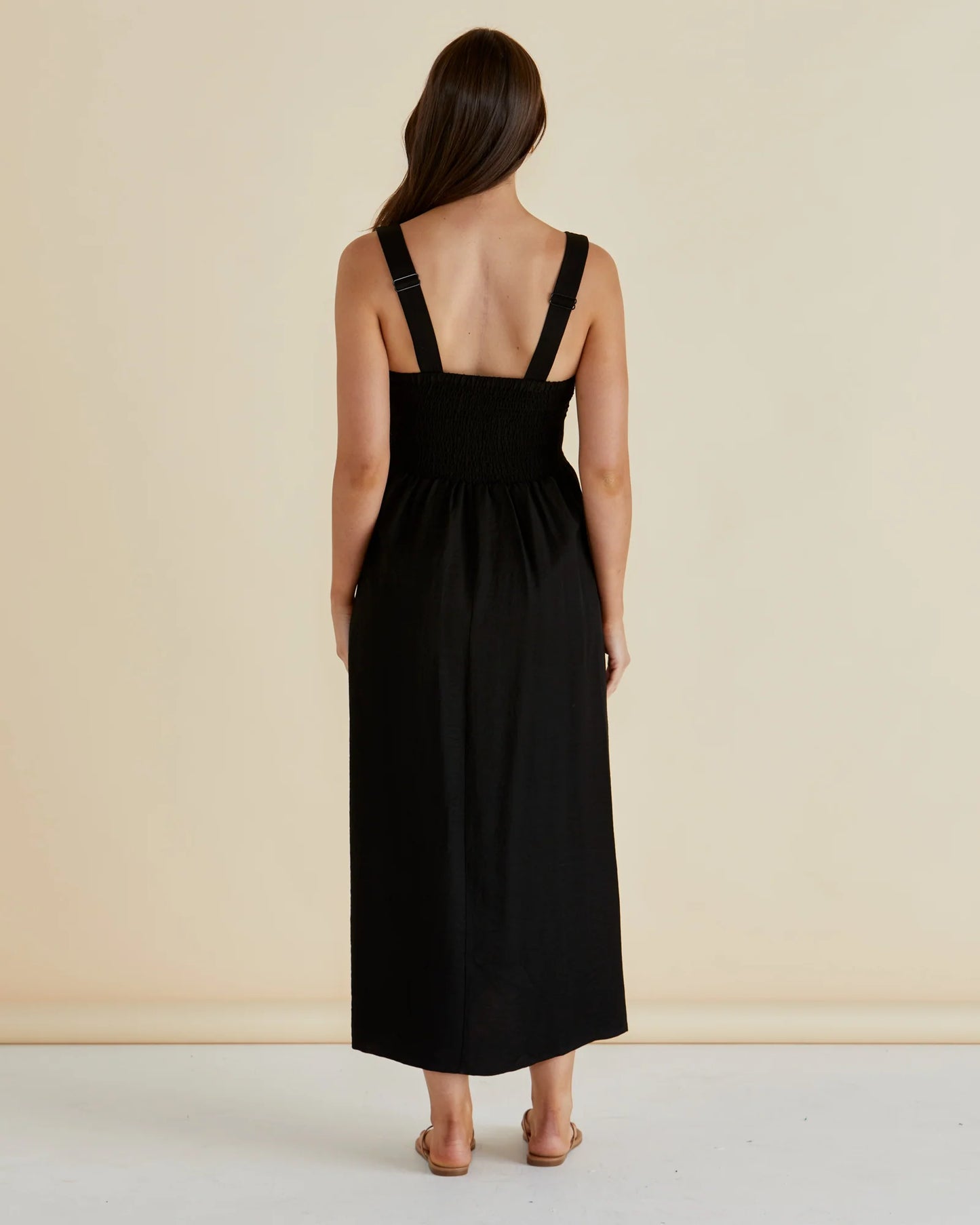 BETTY BASICS TEGAN MIDI DRESS BLACK