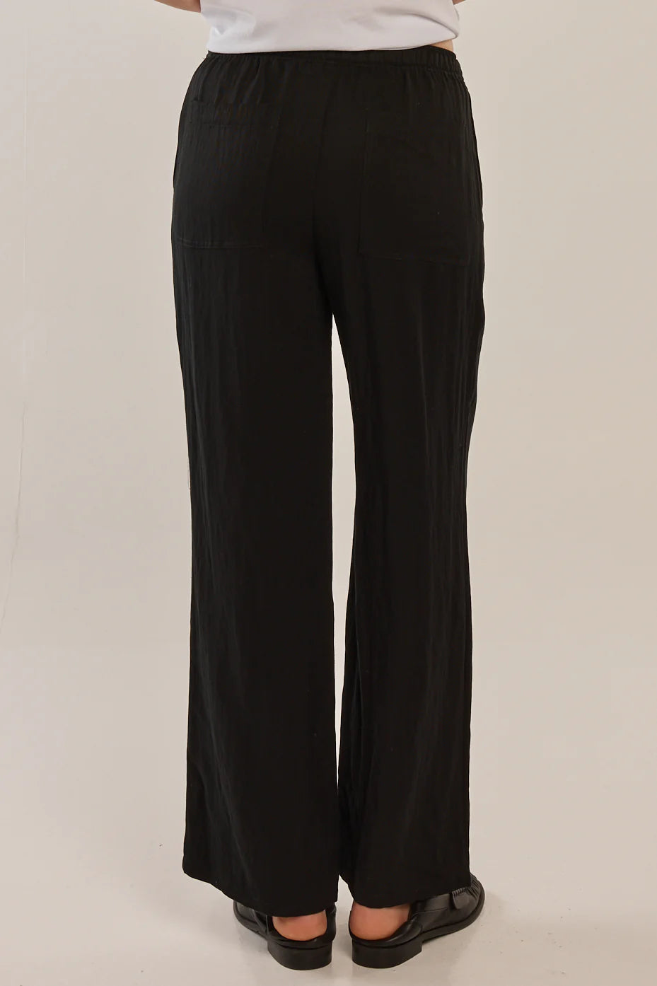 Betty Basics Sutton Relax Pant | Black