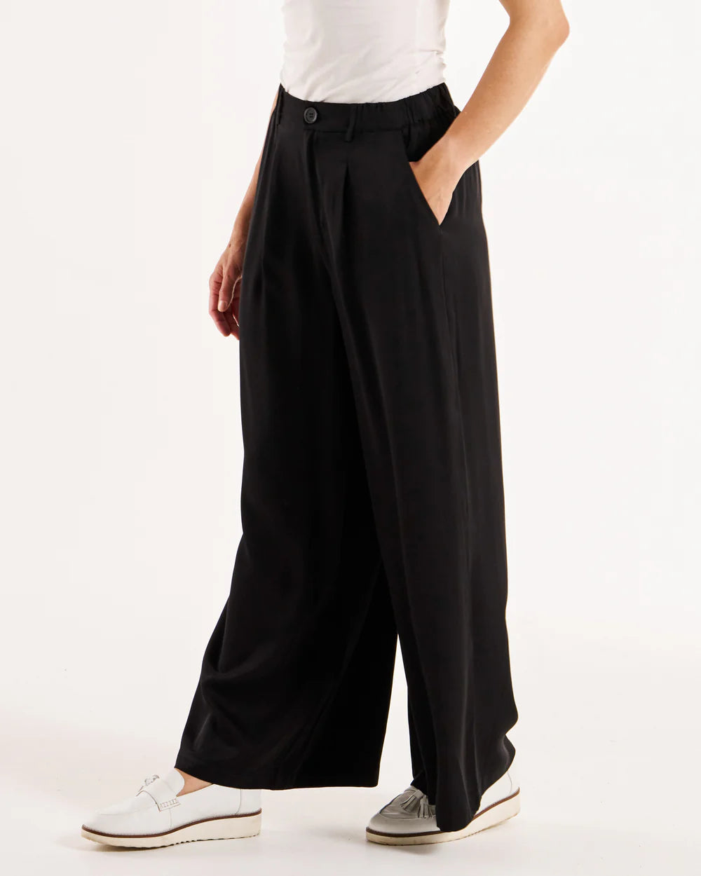 BETTY BASICS VENUS SATIN PANT BLACK