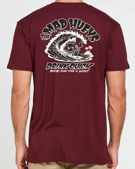 THE MAD HUEYS SHARK SHOEY SHORT SLEEVE TEE BLOODSTONE