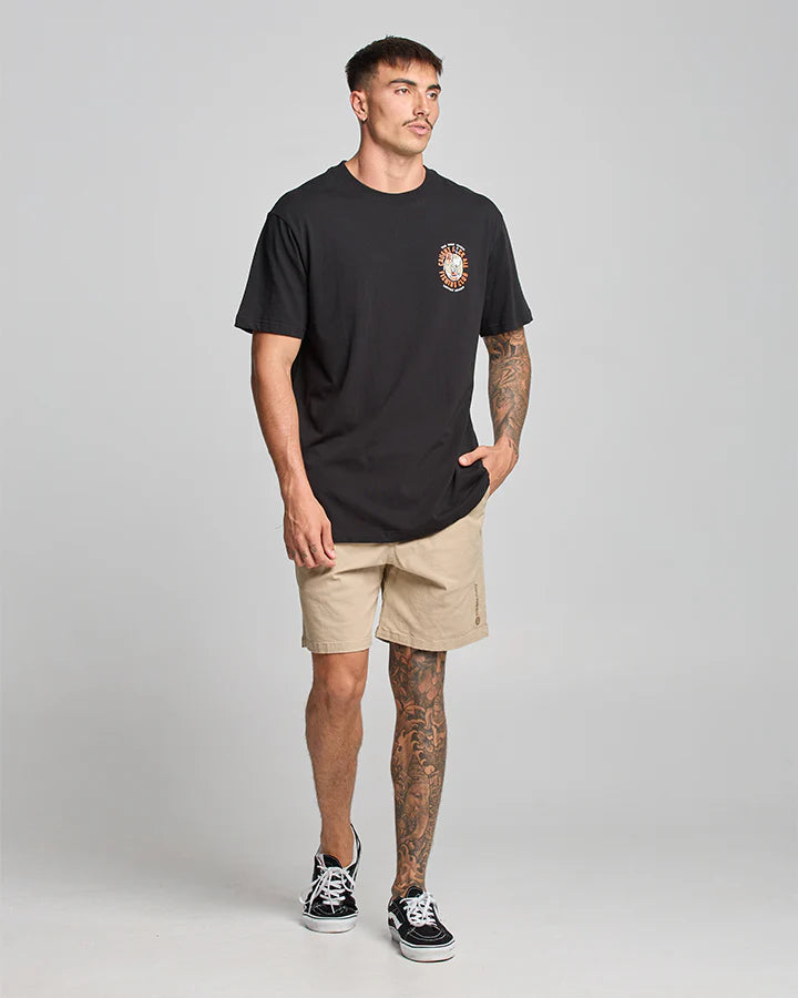 THE MAD HUEYS CAUGHT FK ALL SS TEE BLACK 2.0