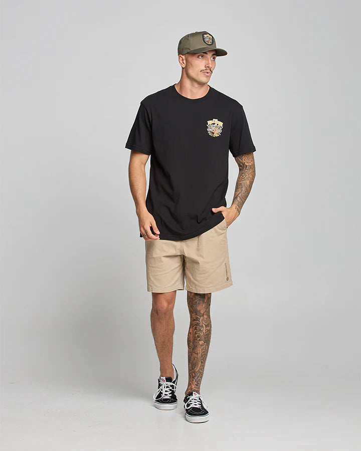 THE MAD HUEYS LOVIN EVERY MINUTE SS TEE BLACK