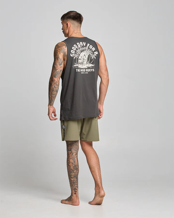 THE MAD HUEYS GOOD DAY FOR A SHOEY TANK VINTAGE BLACK