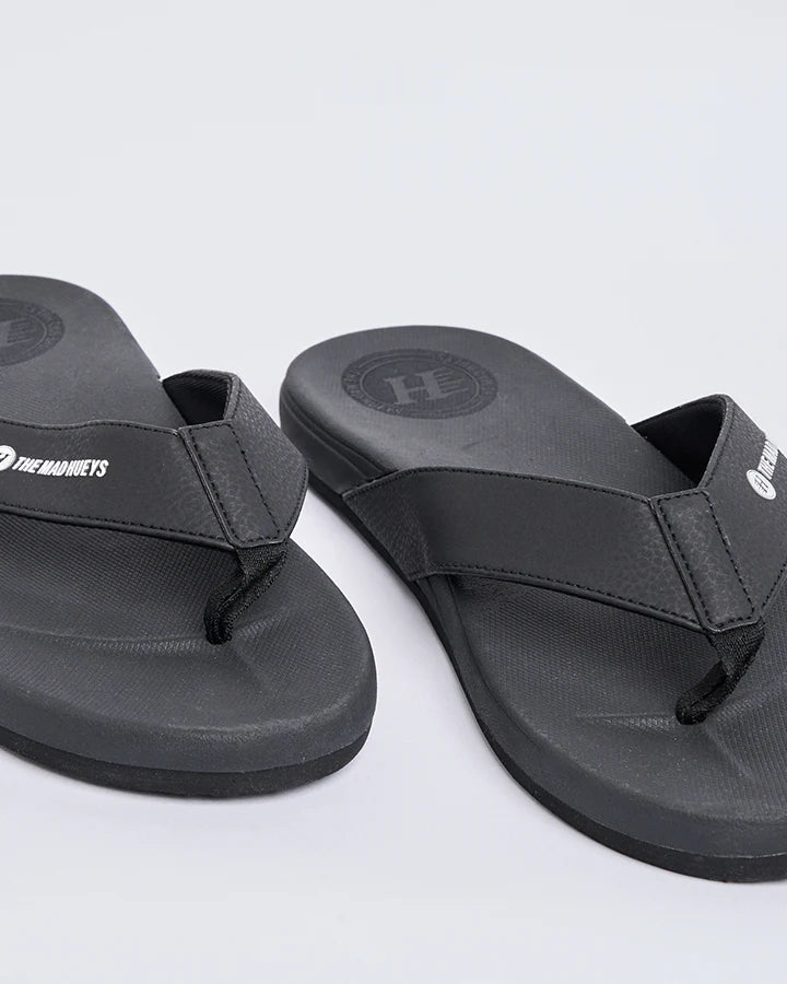 THE MAD HUEYS HUEYS WIDE STRAP THONGS BLACK