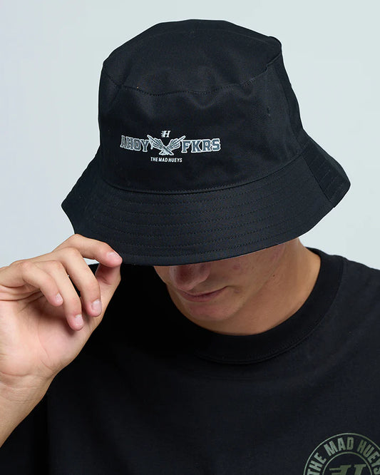 THE MAD HUEYS FKRS AHOY REVERSIBLE BUCKET HAT BLACK