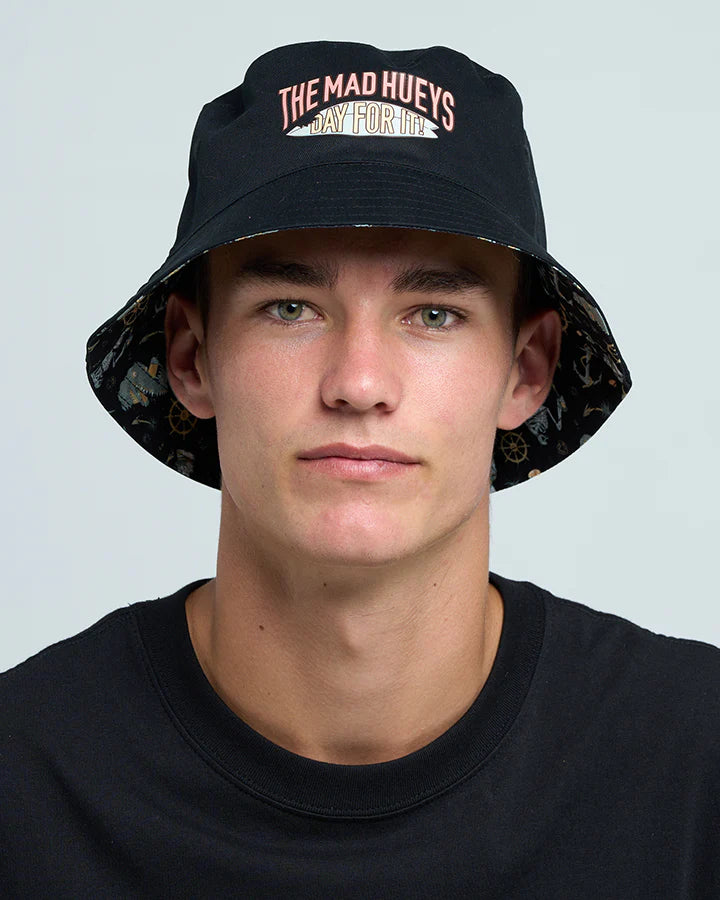 The Mad Hueys Day For It Froggies Reversible Bucket Hat Vintage Black
