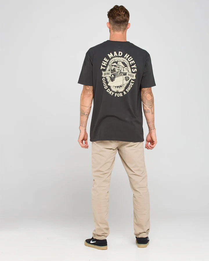 THE MAD HUEYS SHOEY JAWS SS TEE VINTAGE BLACK